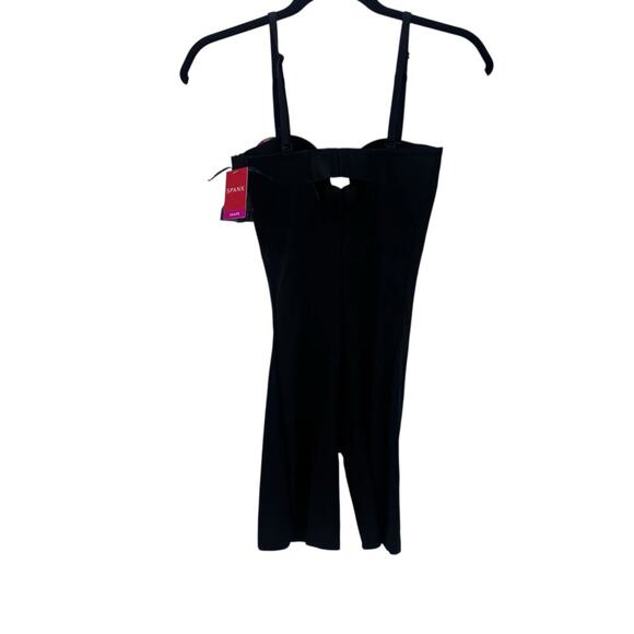 SPANX Suit Your Fancy Strapless Cupped Mid-Thigh Bodysuit Size Medium NWT - Picture 14 of 14